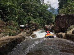 -崇州九龙峡漂流