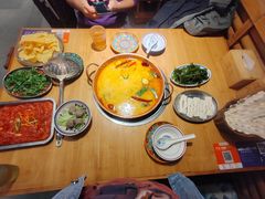 -洱火云南酸菜牛肉火锅(石景山当代商城店)