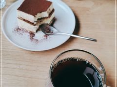 -VOYAGE COFFEE 咖啡烘焙工坊店(798艺术区店)