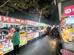 -万松园美食街