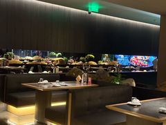 -LuOne凯德晶萃广场(徐家汇路店)
