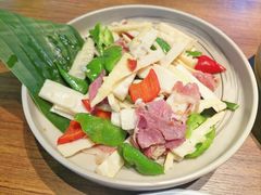 -云海肴·汽锅鸡·云南菜(天山百盛优客店)