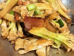 -新白鹿餐厅(百联中环店)