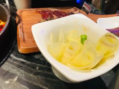 -热火朝天鲜切牛肉火锅(南强街巷店)