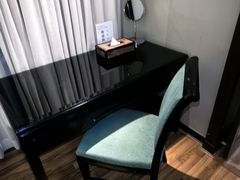 -曼谷湄南河畔华美达广场酒店
