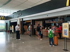 -麦当劳(深圳北站高铁店)