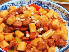 松子牛肉炒年糕-兔爸私家小厨(新北万达店)