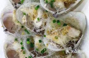 Steamed Baby Scallop with Garlic and Vermicelli