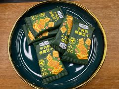 -小罐茶(广百百货中怡店)