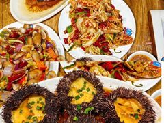 -四川小胡子海鲜(丁村万人海鲜广场店)