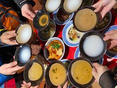 -蓝田九大碗民俗食府(蓝田店)