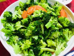 西蓝花-渔码头食府·20年蓬莱老字号(登州路店)