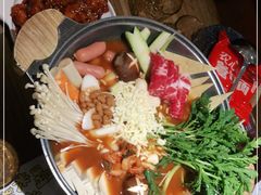 -冰川冷面·延边菜·炭烤串(观前店)