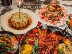 -Mogul Eatery·大亨餐酒馆