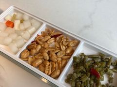 -荷塘秋月·本帮江浙菜(国权路店)