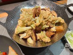 干锅有机花菜-褚记烤鸭·南京家常菜(雨花e-park店)