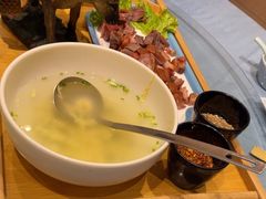 -乔家小院•非遗驴肉•本地小海鲜(滨河路店)