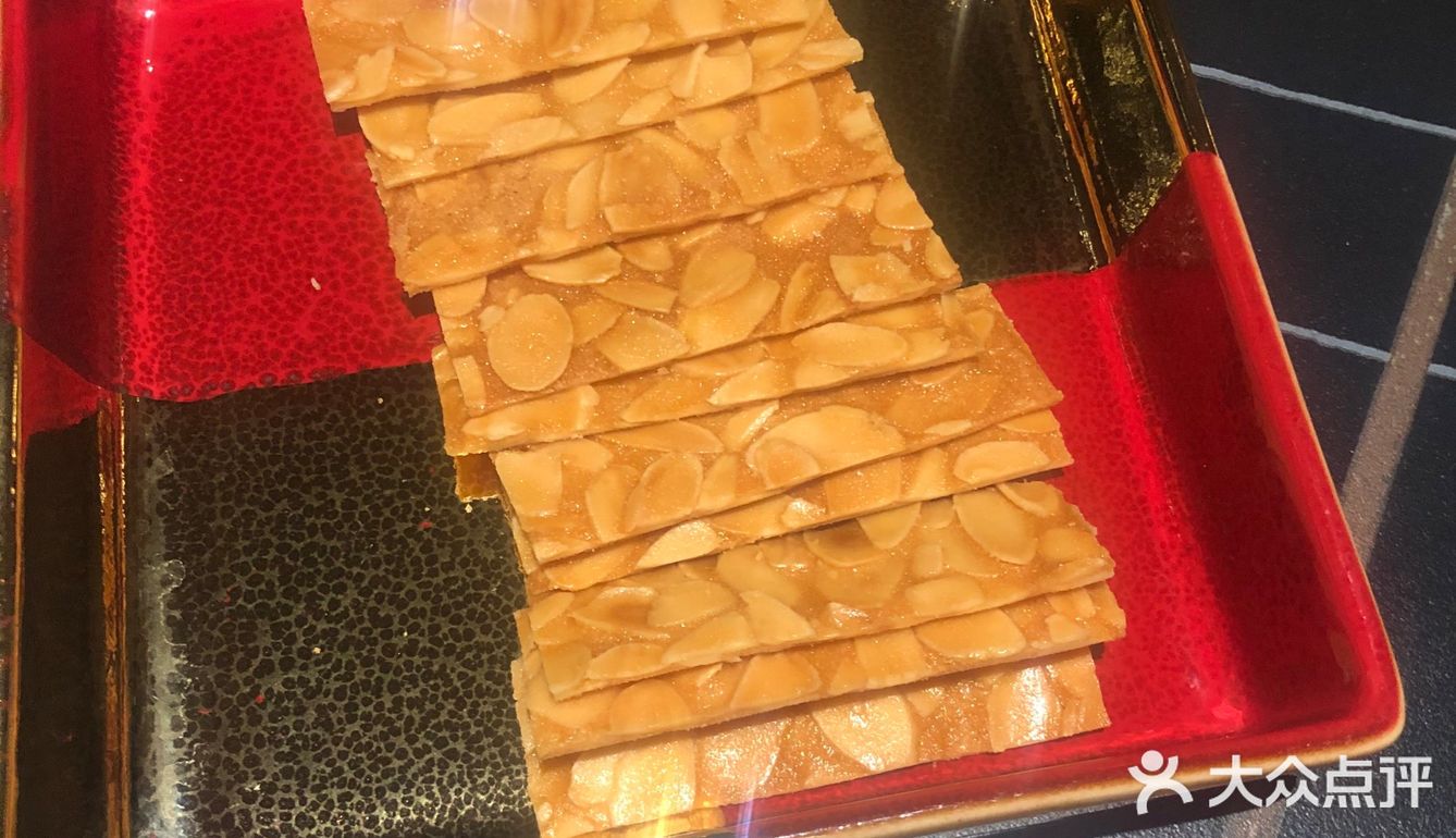 陆家嘴滨江大道边的宝藏餐厅
