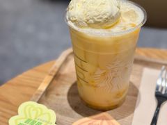 -星巴克臻选(万象前海店)