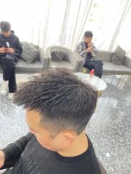 -藤野造型烫发染发