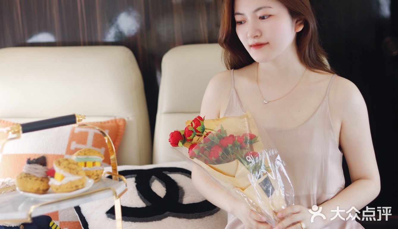 被问了无数遍的飞机✈️下午茶|龙华