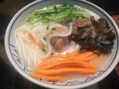 -云海肴·汽锅鸡·云南菜(天山百盛优客店)