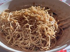 -肥肥虾庄·金牌油焖大虾(杨园滨江时代walk店)