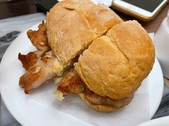 猪扒包-黄枝记(议事亭前地店)