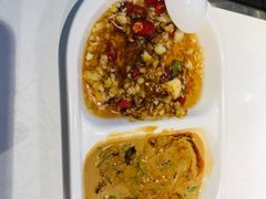 -百品聚旋转火锅(号外店)