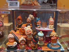 -泡泡玛特POPMART (北京超极合生汇店)