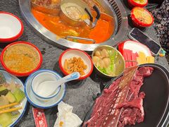 -醉董牛川派鲜肉自选火锅(烟台店)