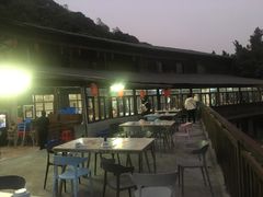 -鲤鱼塘农家山庄