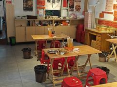 -柳州肥姨妈大骨螺蛳粉(沙河店)