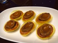 一口鲍鱼酥-夏宫中餐厅(静安香格里拉店)