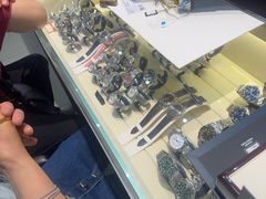 -亨得利钟表商店
