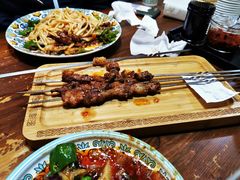 -歹歹的加个面过油肉拌面