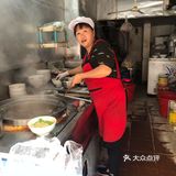 鲜猪肉面薄汤