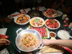 -叶派龙虾•招牌香辣蟹·海鲜(中海国际店)