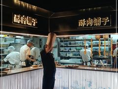 -月满大江火锅(总府路店)