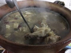 -威邵鸡煲(西华路总店)