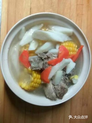 生产完之后不能吃油太大的，所以她做的都很清淡