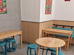 -塔斯汀中国汉堡(横岗志健广场店)