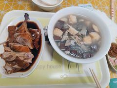 -苓记南京鸭血粉丝.皮肚面(县东巷店)