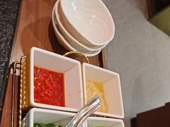 -得意咚瓜·顺德鱼生·冬瓜火锅(深圳首店)