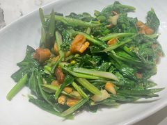 猪油渣炒时蔬-潮州府·潮菜·砂锅粥(徐家汇店)