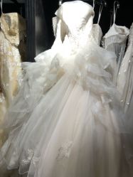 点击看大图 -THE QUEEN(北京店)