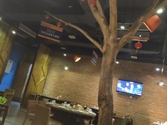 -佬土鹅肠火锅(中建大观店)