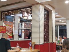 大堂-门框胡同百年卤煮(新街口店)