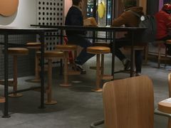 大堂-麦当劳(百联西郊购物中心店)