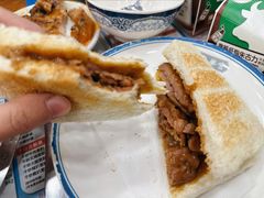 沙爹牛肉三明治-金华冰厅